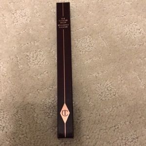 Charlotte tilbury smudge brush